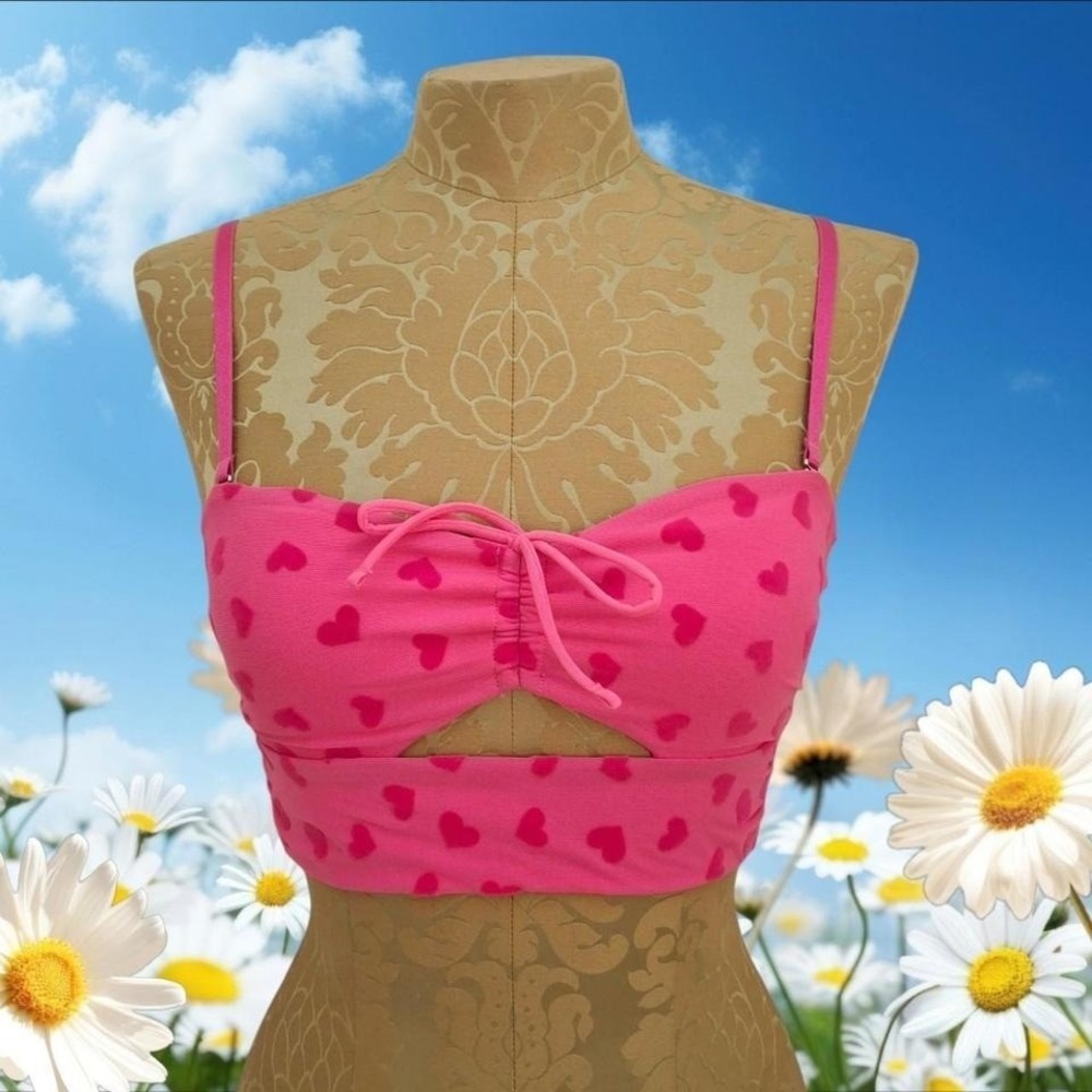 F21 Pink heart boustier crop top with adjustable straps and cut out detail Small